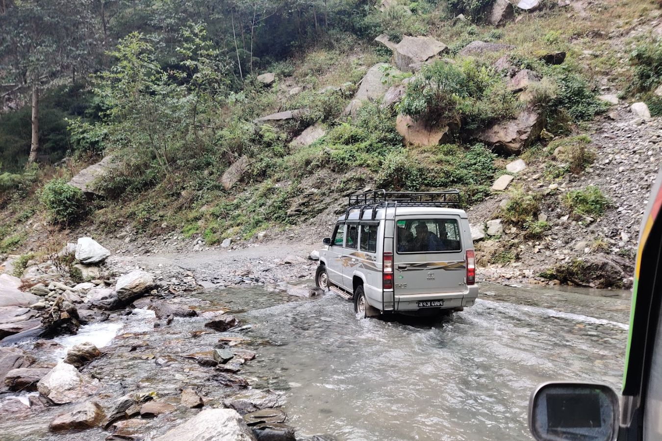 jeep journey from pokhara to abc trek
