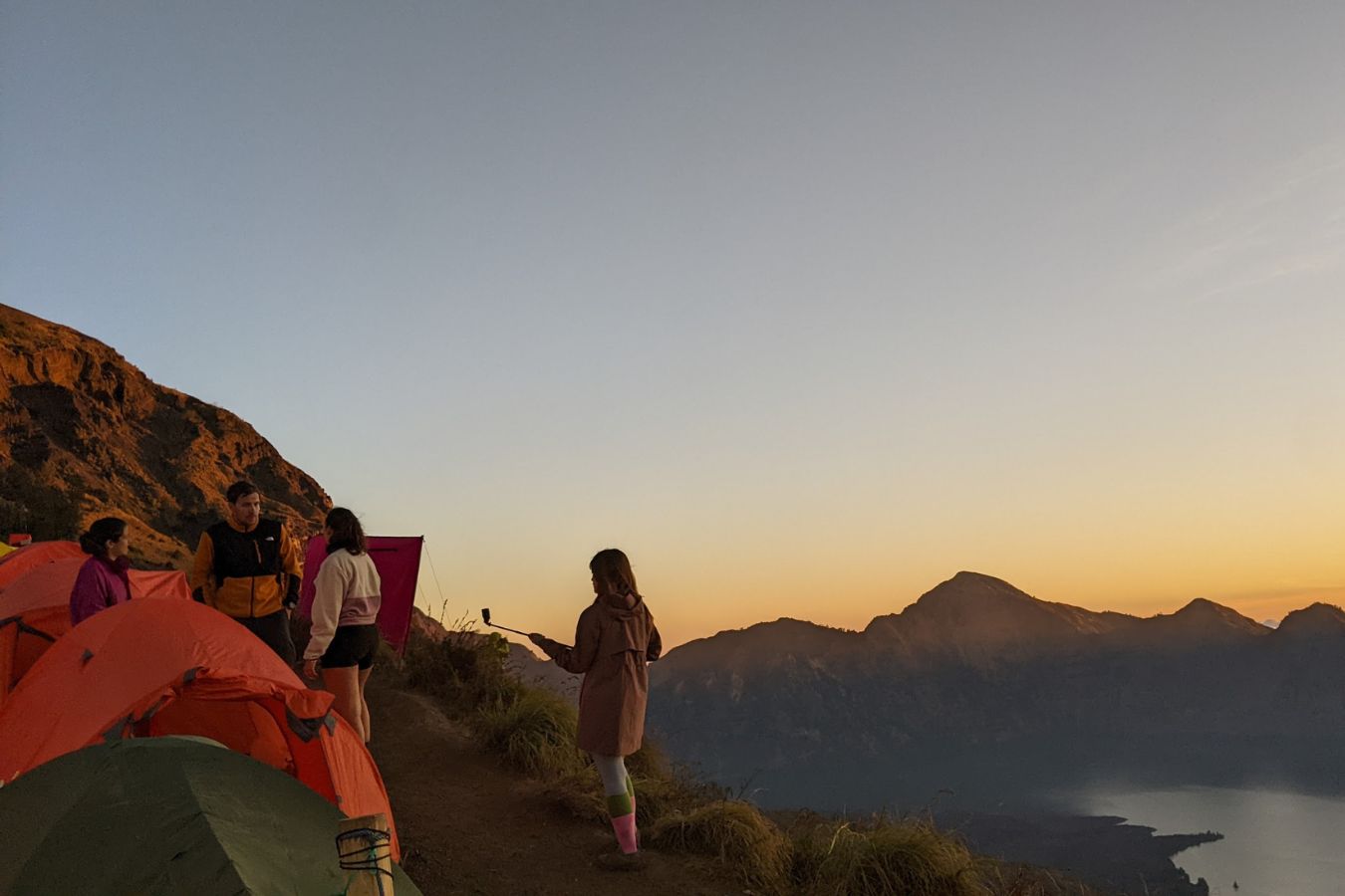 Sunset time in Pelawangan, Rinjani