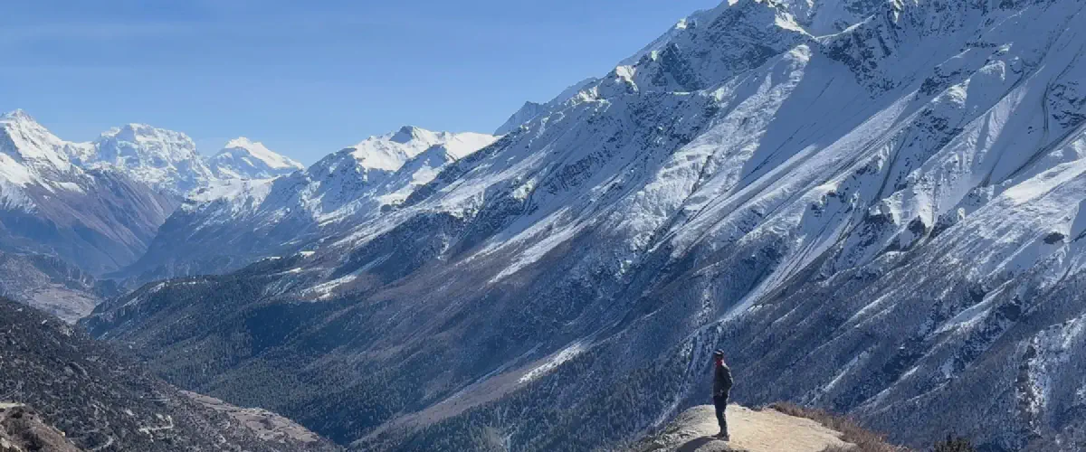 Annapurna Circuit Trek (Partial Route): A Solo Journey Through High Passes