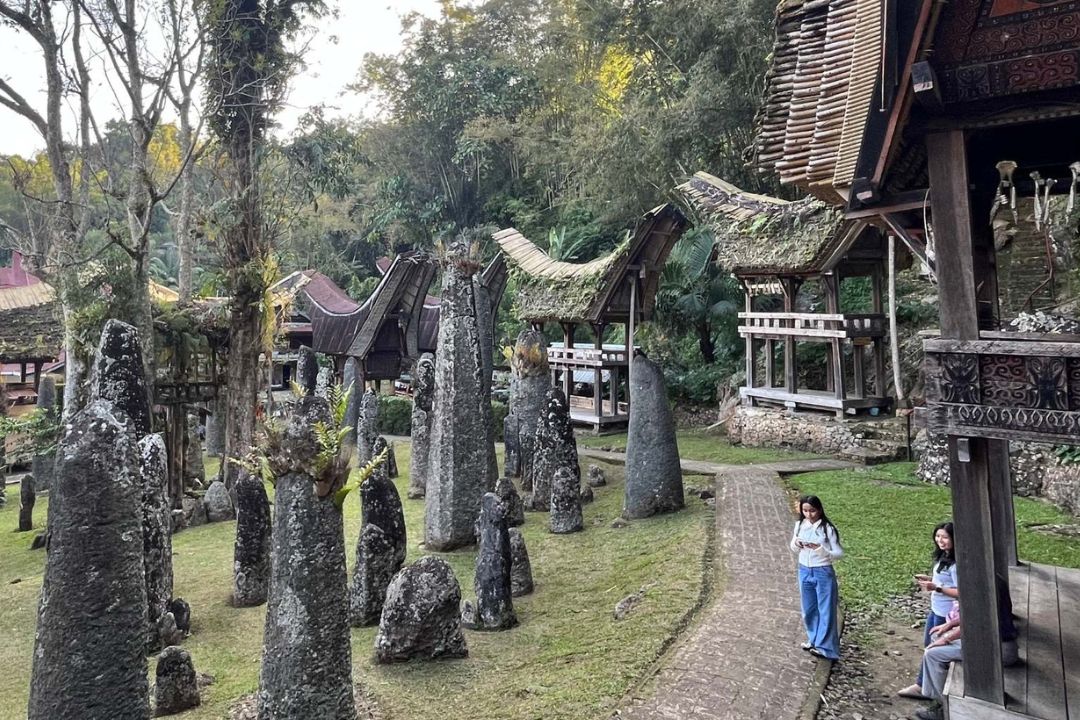 Toraja Stonehenge in Kalimbung Bori